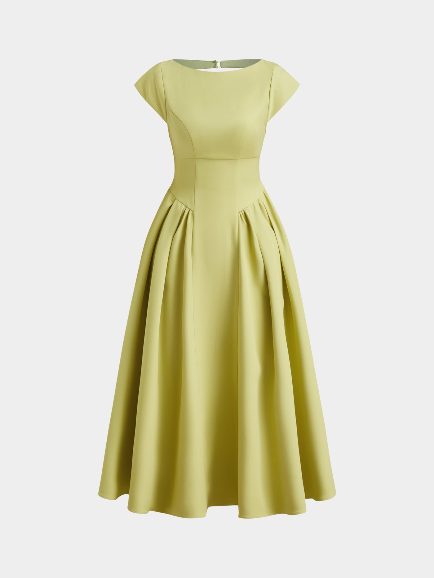 Vestido largo con cuello barco, espalda descubierta, aberturas y volante