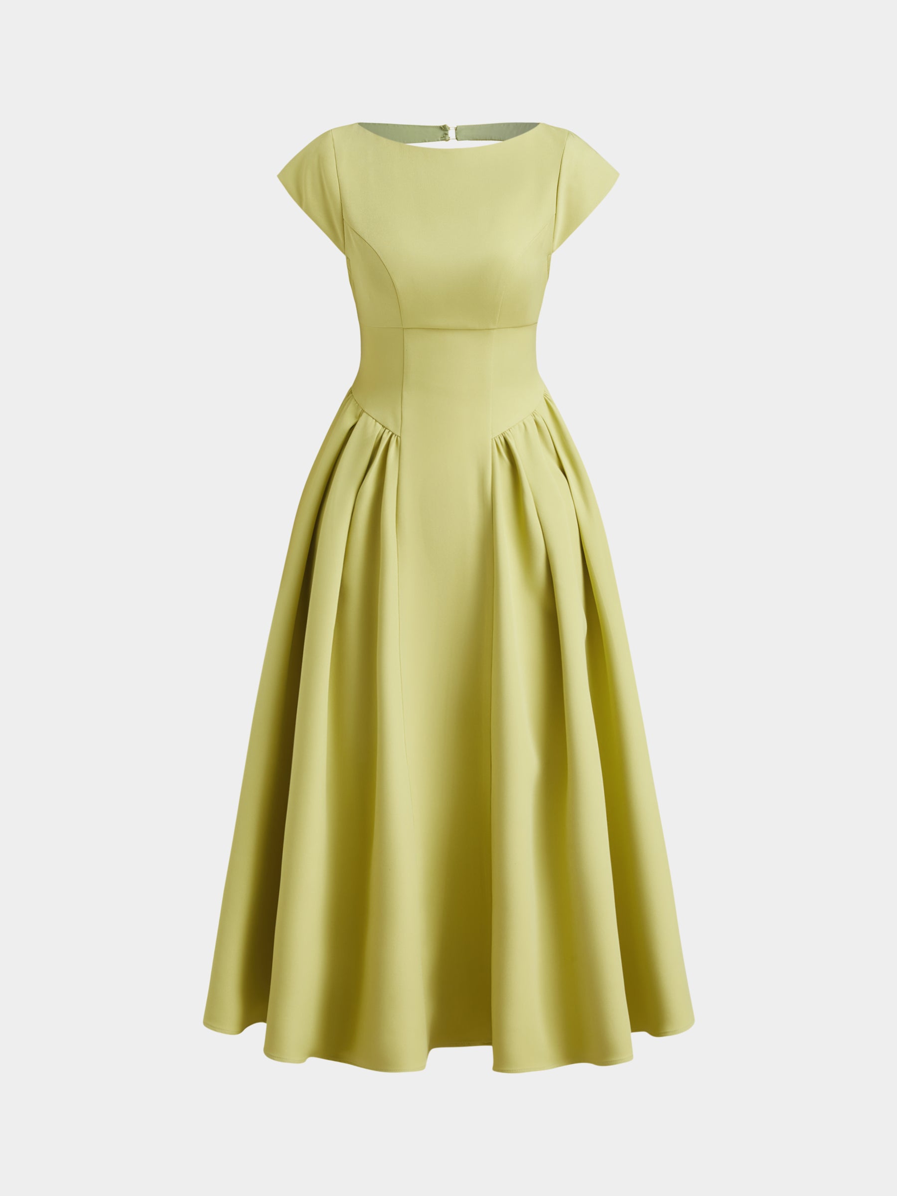 Vestido largo con cuello barco, espalda descubierta, aberturas y volante