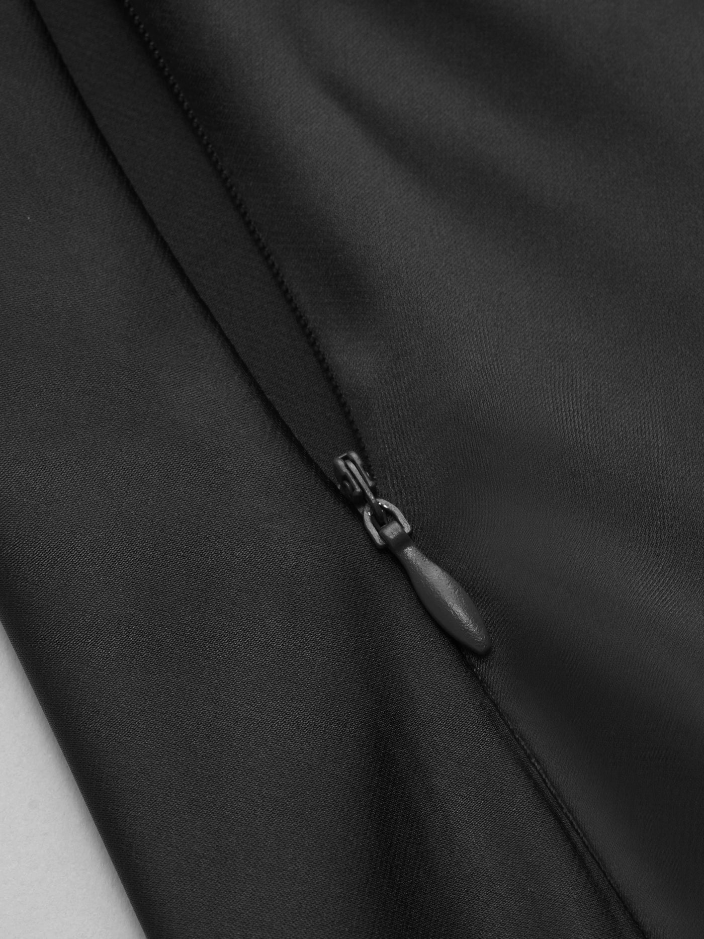 Vestido maxi satinado halter con espalda descubierta - Negro - imagen 4