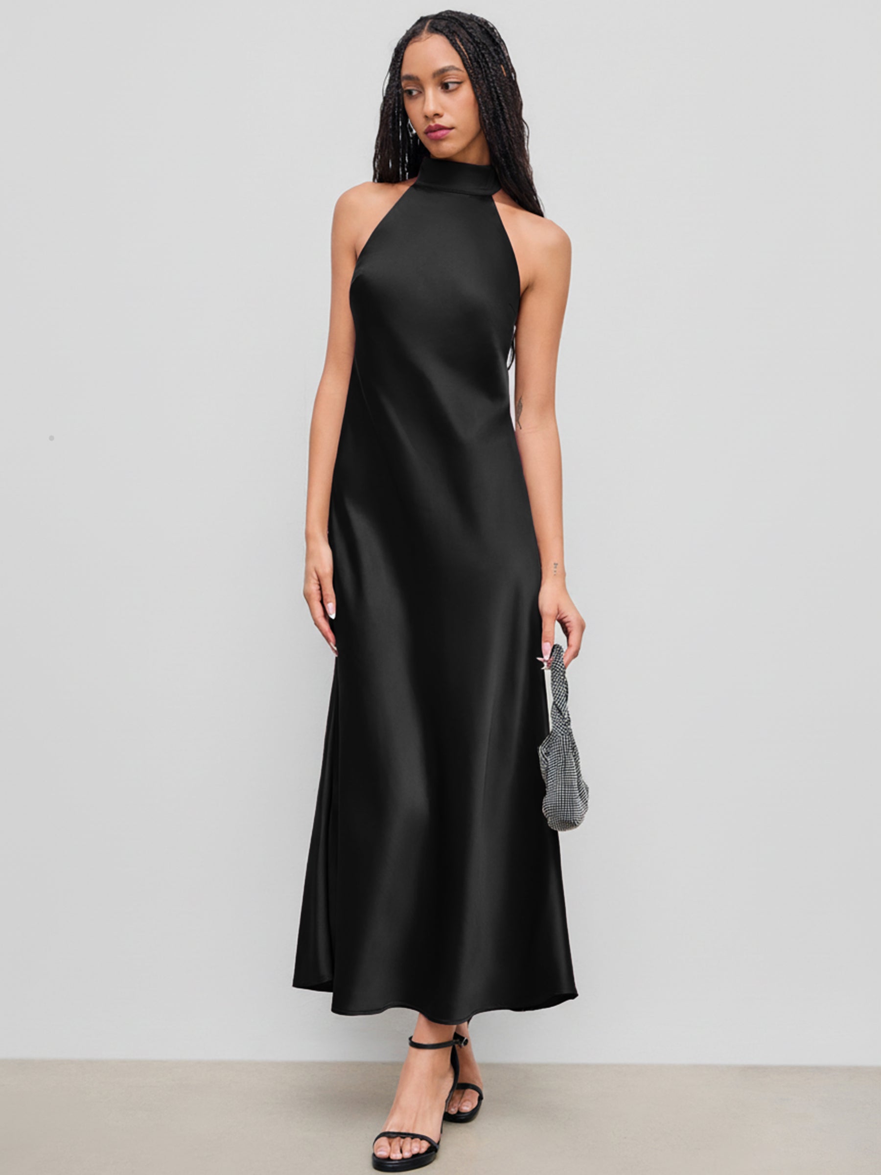 Vestido maxi satinado halter con espalda descubierta - Negro - imagen 2