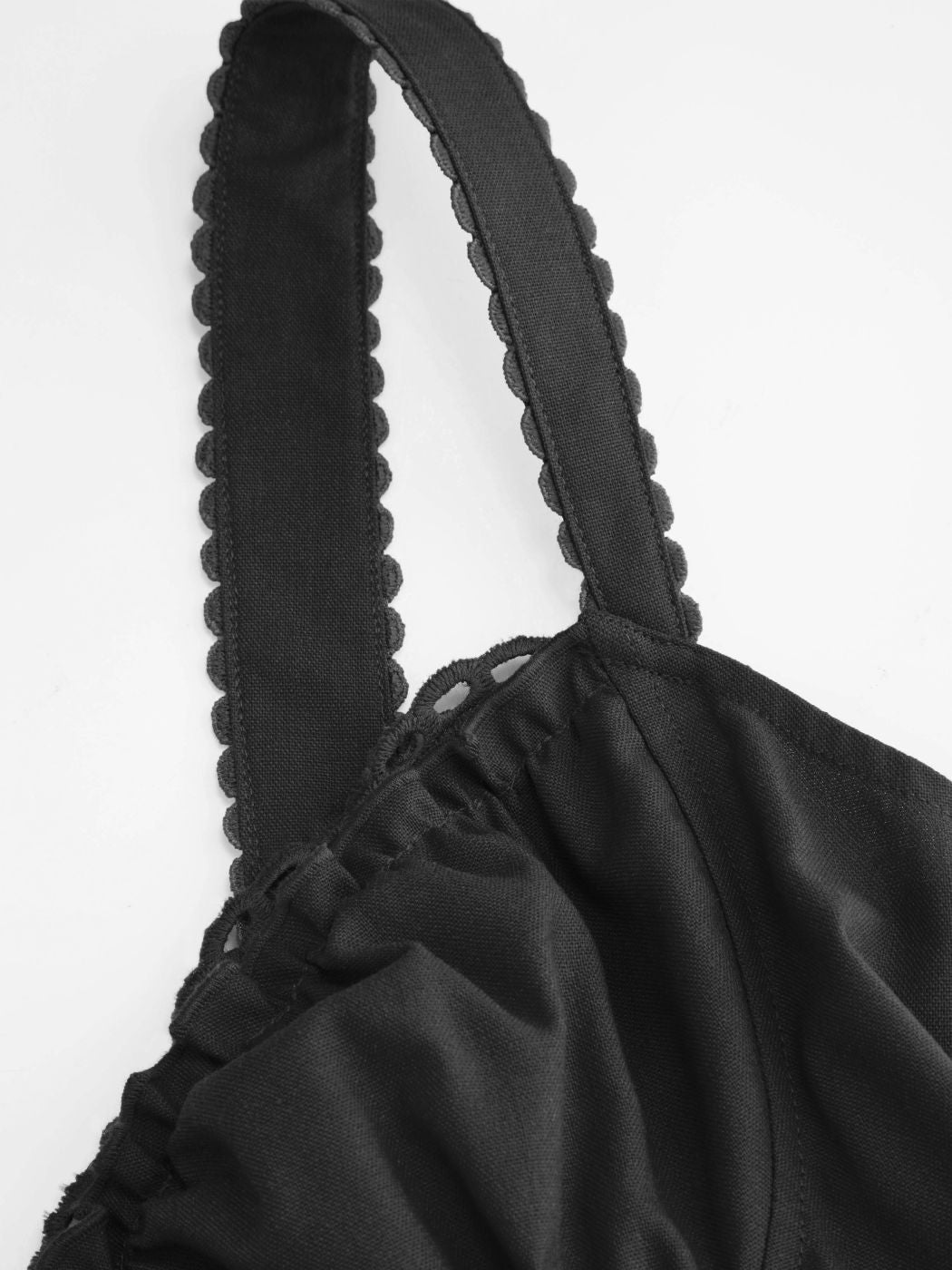 Vestido largo evasé con cuello en U, volantes y lazada - Negro