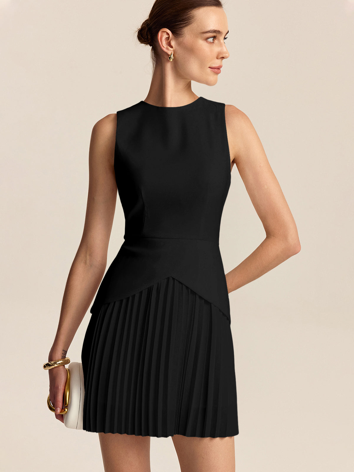 Vestido mini con bajo plisado - imagen 7