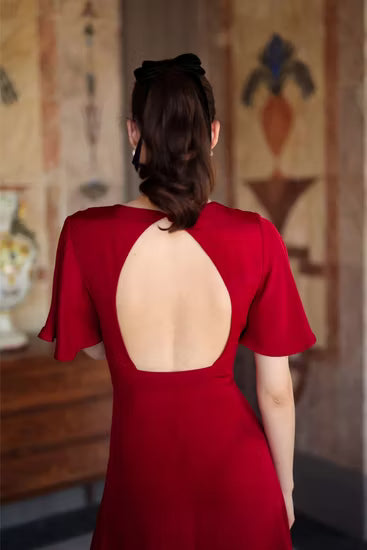 Vestido de novia y fiesta en crepé elástico con espalda abierta o cerrada - imagen 5